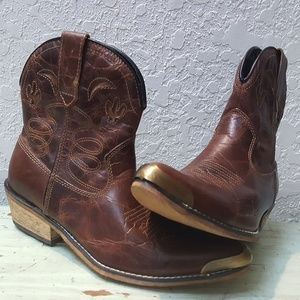 Dingo adobe rose cactus/moon ankle boots